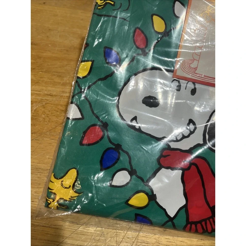 HALLMARK‎ Peanuts Characters Snoopy Vintage Christmas {1} Gift Bag 40